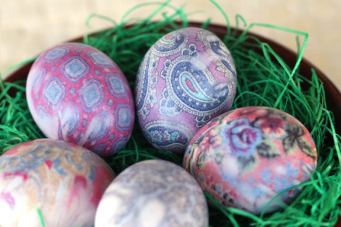 Silk Dyed Easter Eggs via Our Best Bites